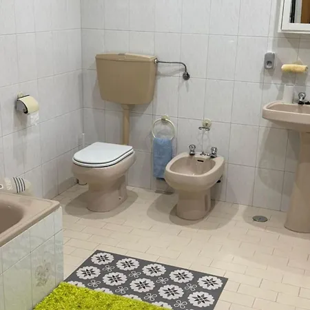 Chesa Ruisa Гостевой дом